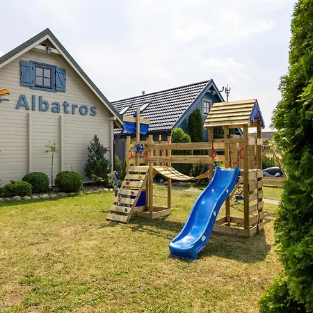 Letniskowe Albatros * Rewal